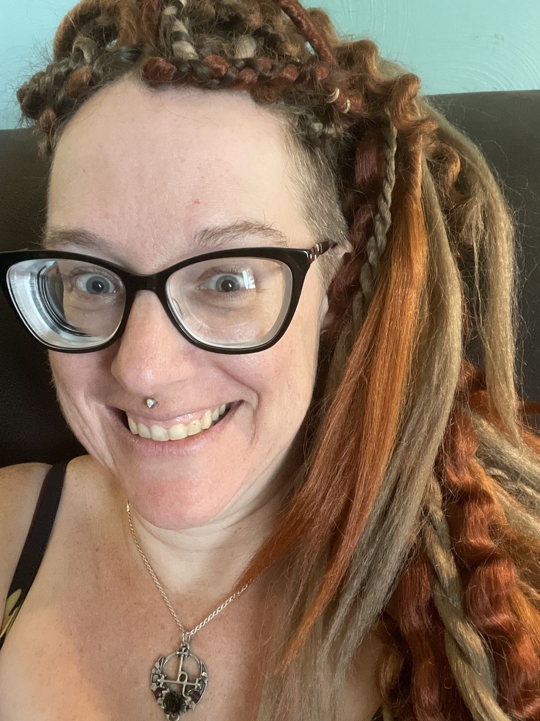 Customer photo review of Dark Red  - (1 pack of 5 Dreads)