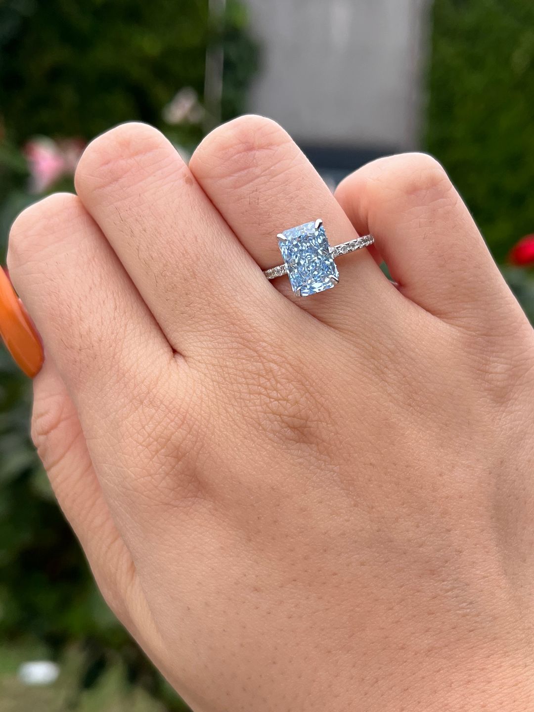 Customer photo review of Louily Exclusive Radiant Cut Light Aquamarine Blue Engagement Ring In Sterling Silver