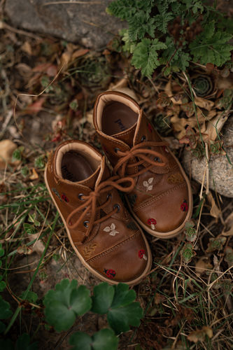 Customer photo review of Woodland Kicks - Hazelnut