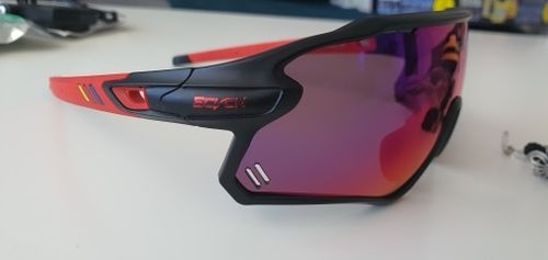 Customer photo review of REVO SCVCN® S1  Photochromic Sunglasses