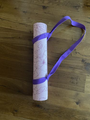 Customer photo review of רצועה לנשיאת תיק יוגה