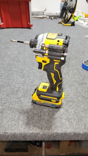 Customer photo review of DEWALT DCF850B Atomic 20V MAX* 1/4 in Brushless Cordless 3-Speed Impact Driver (Tool Only)