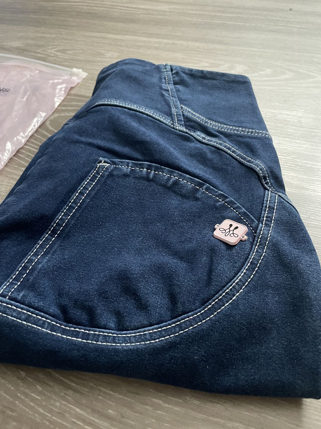 Customer photo review of Melody MW+ Jeggings Dunkelblau