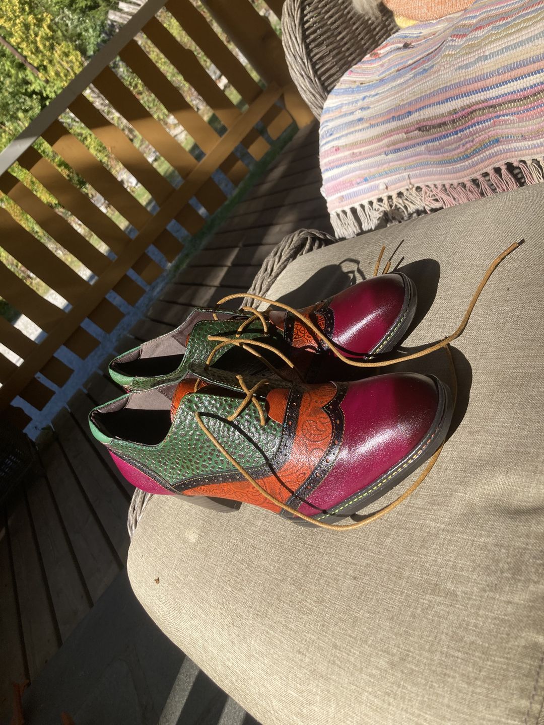 Customer photo review of Hand stitched leather pumps