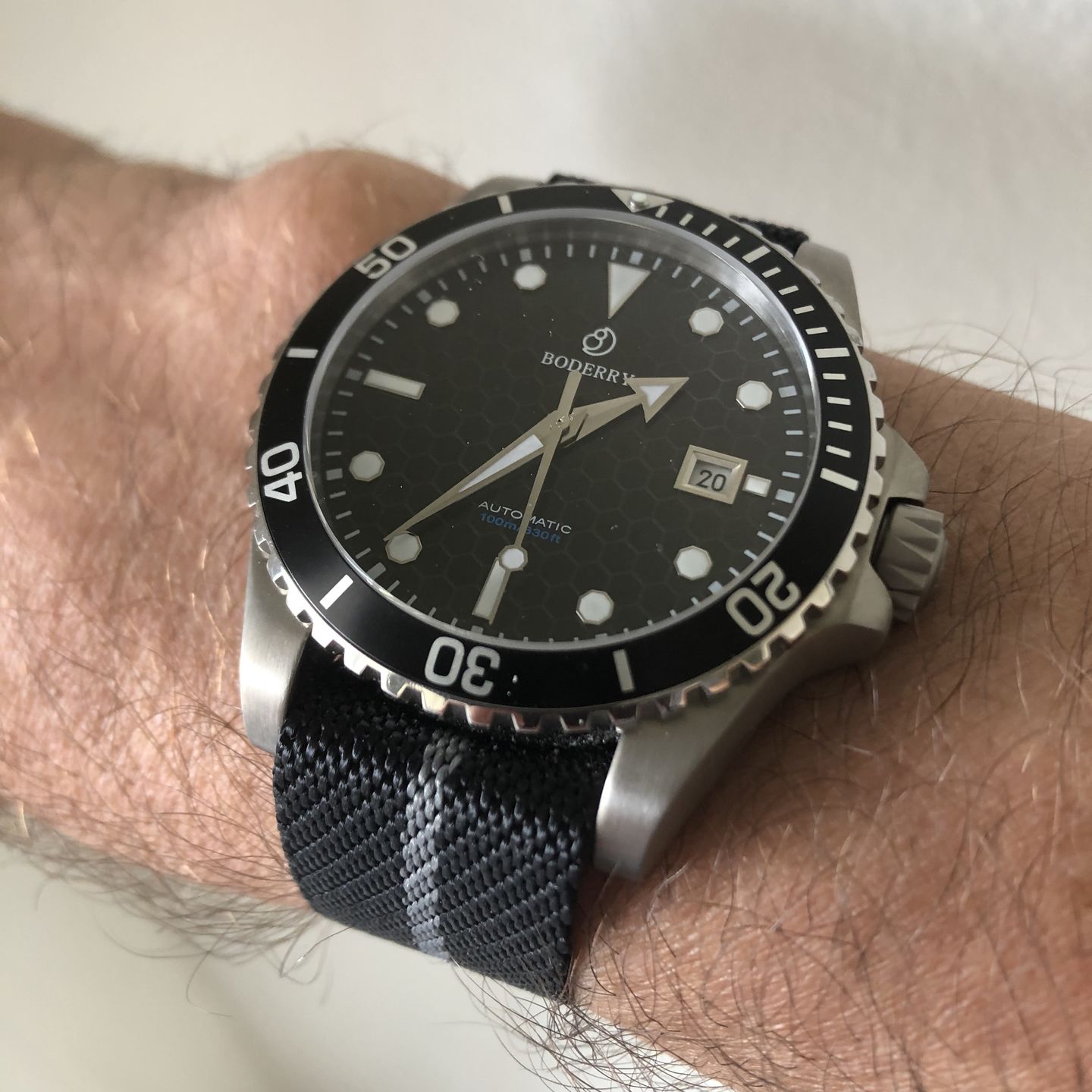 Customer photo review of Men's Automatic Diving Titanium Watch | Black - SEATURTLE.OCEAN