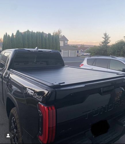 Customer photo review of Tundra PRO Retractable Tonneau Cover