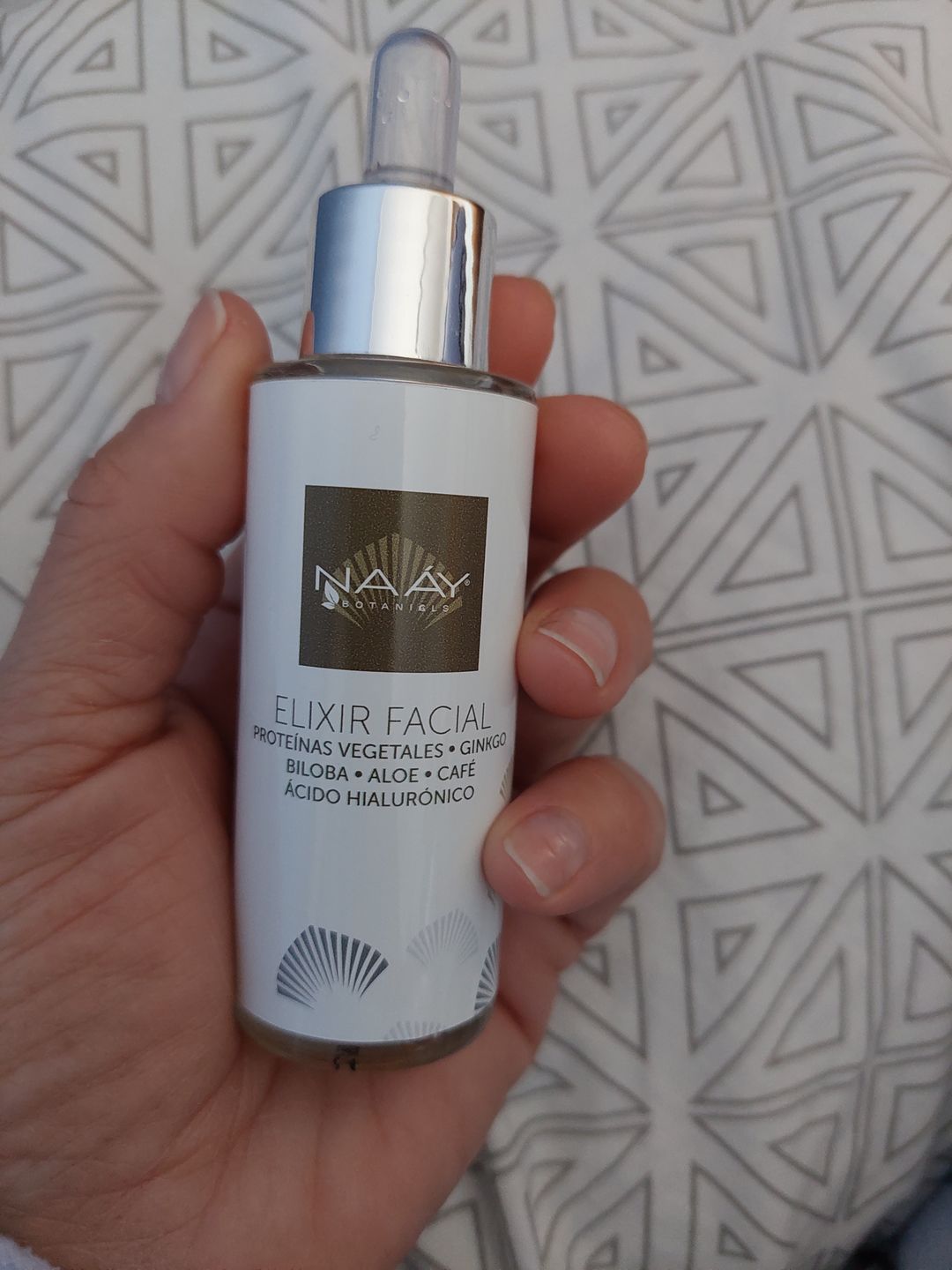 Customer photo review of Elixir facial de Ácido Hialurónico