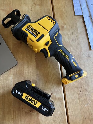 Customer photo review of DEWALT DCS369B ATOMIC 20V MAX Reciprocating Saw One-Handed Cordless (Tool Only)