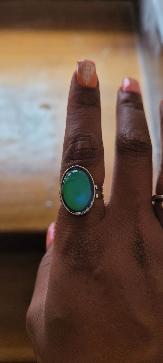 Customer photo review of Oval Mood Ring