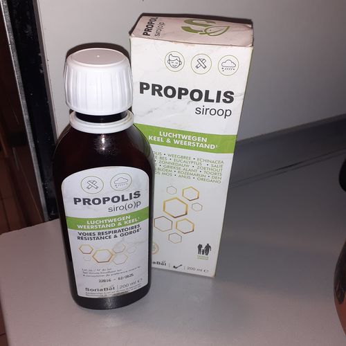 Customer photo review of SIROP DE PROPOLIS POUR LA TOUX (200Ml) - Adoucit la gorge et facilite la respiration