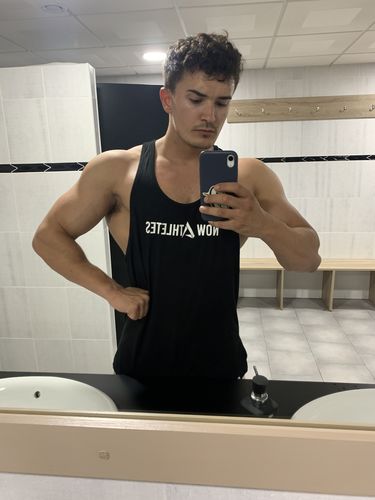 Customer photo review of Elite Bamboo Stringer -  Black