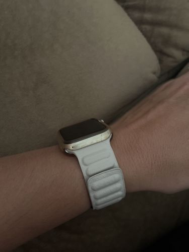 Customer photo review of Microfiber Leather Link