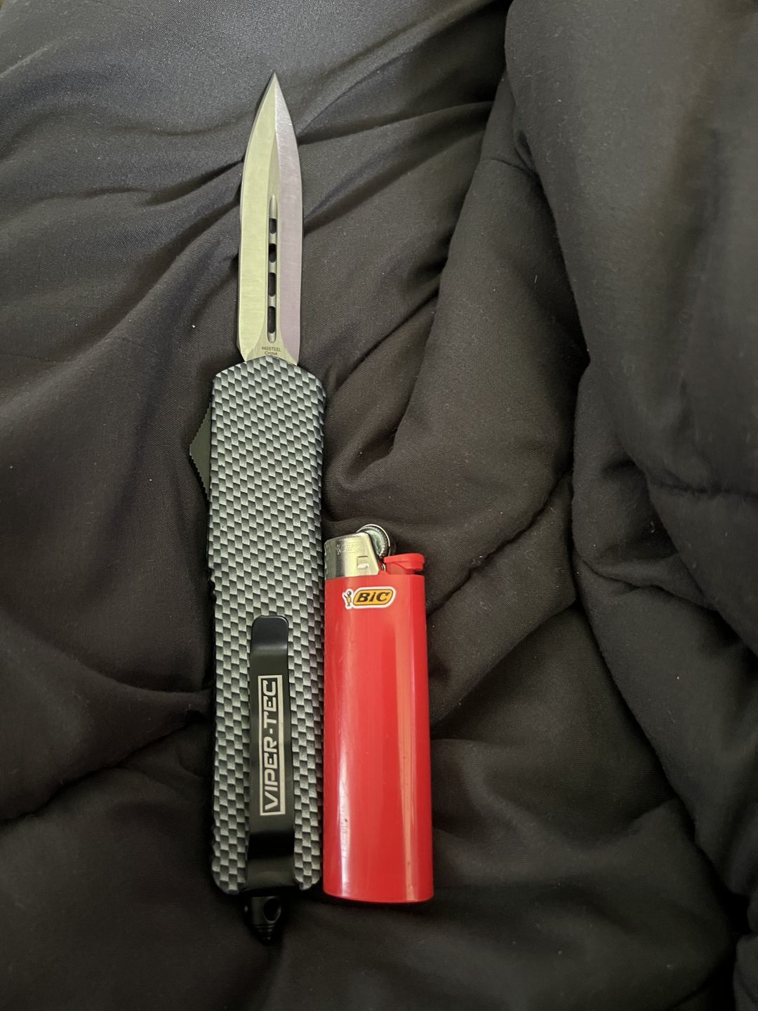 Customer photo review of *Preorder* Carbon Fiber Ghost D/A OTF (Multiple Blade Styles Available)