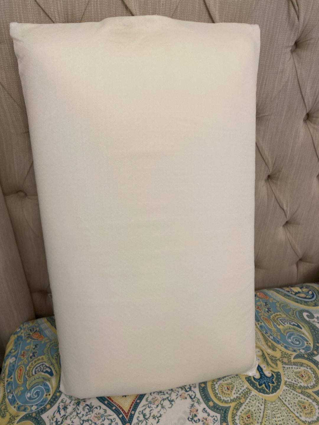 Customer photo review of Hard Arched Latex Pillow