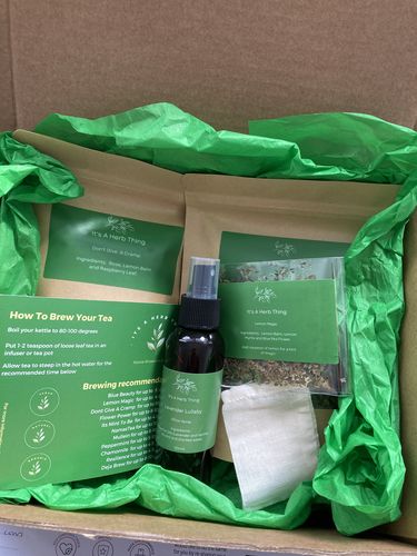 Customer photo review of Self-Locking Mailing Boxes Brown