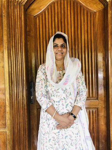 Customer photo review of Pashtush Womens Mughal Printed Stole, Extra Soft Bamboo Fabric