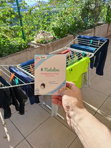 Customer photo review of Eco-Tiras de Detergente 40 lavados Natulim