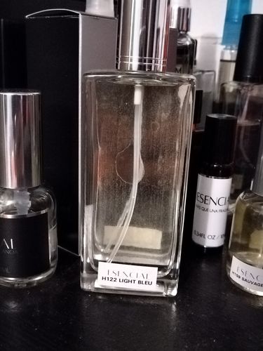Customer photo review of H122 Inspirado en: Light Blue For Men - Dolce & Gabbana