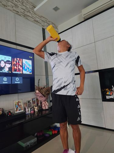 Customer photo review of 32oz Ace Bottle 950ml