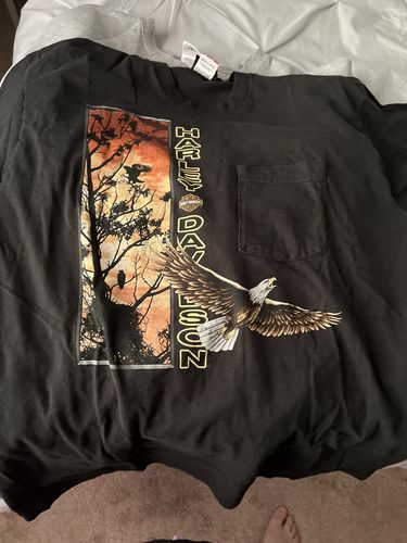Customer photo review of Vintage 1992 Harley Davidson State College, PA Pocket T Shirt Size XXL
