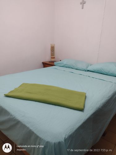 Customer photo review of Juego de Sábanas de Algodón Confort 300 -Tamaño y color a elegir