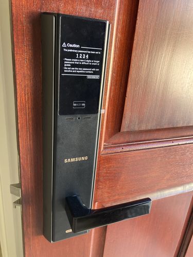 Customer photo review of Samsung SHP-DH537