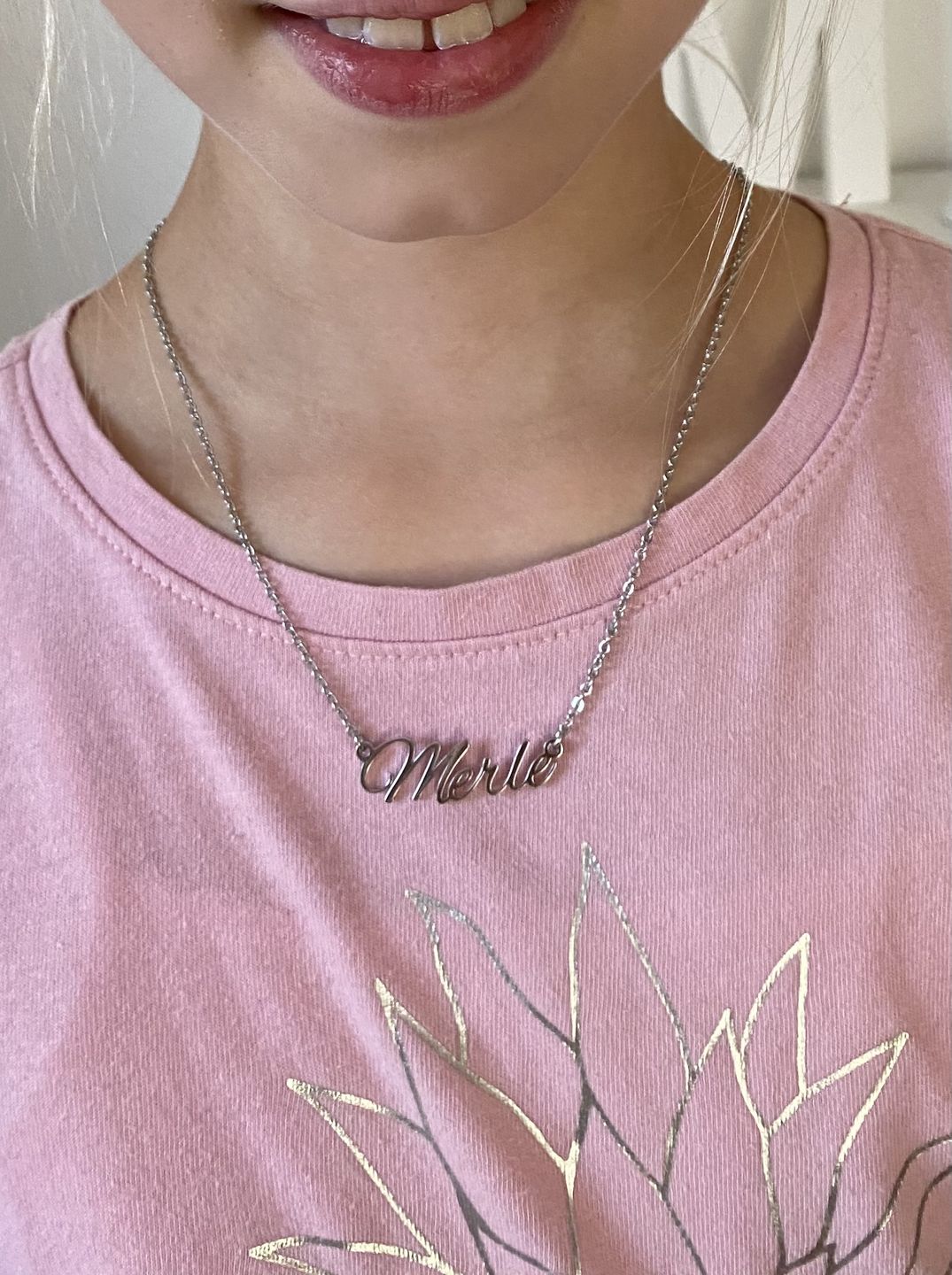 Customer photo review of LOANYA personalisierbare Namenskette