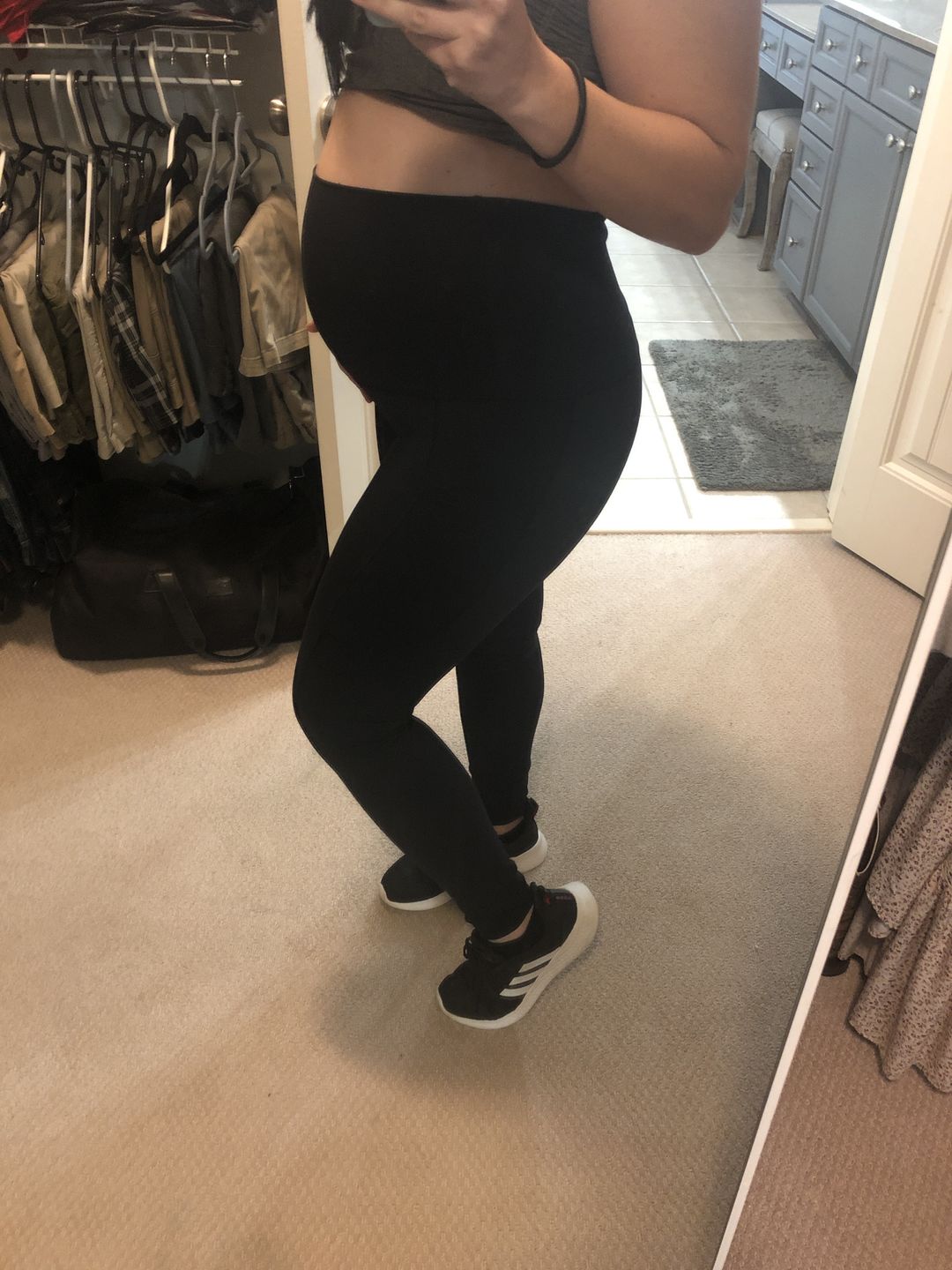 Customer photo review of Sima Pregnancy & Postpartum Leggings