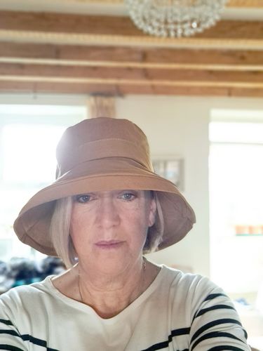 Customer photo review of Casual Solid Color Flat Top Bucket Hat