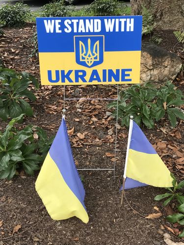Customer photo review of We Stand With Ukraine Yard Sign