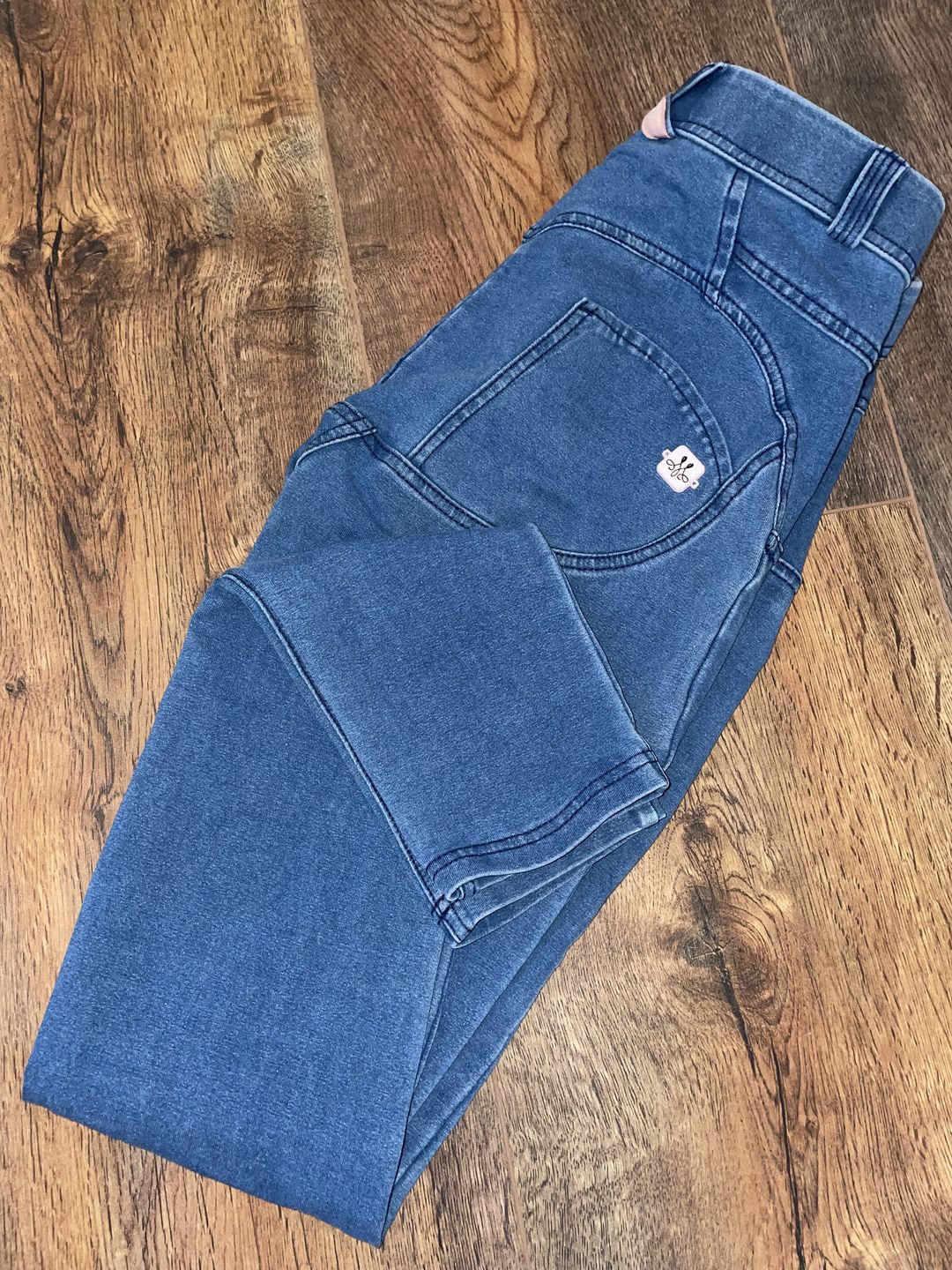 Customer photo review of Melody MW Jeggings Blau