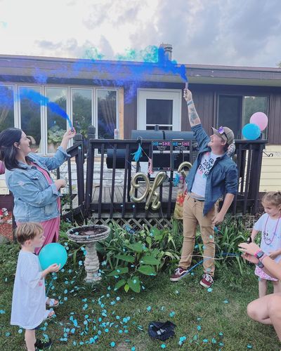 Customer photo review of Gender Reveal Discreet Packs