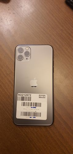 Customer photo review of Apple iPhone 11 Pro Max Refurbished SIM Free