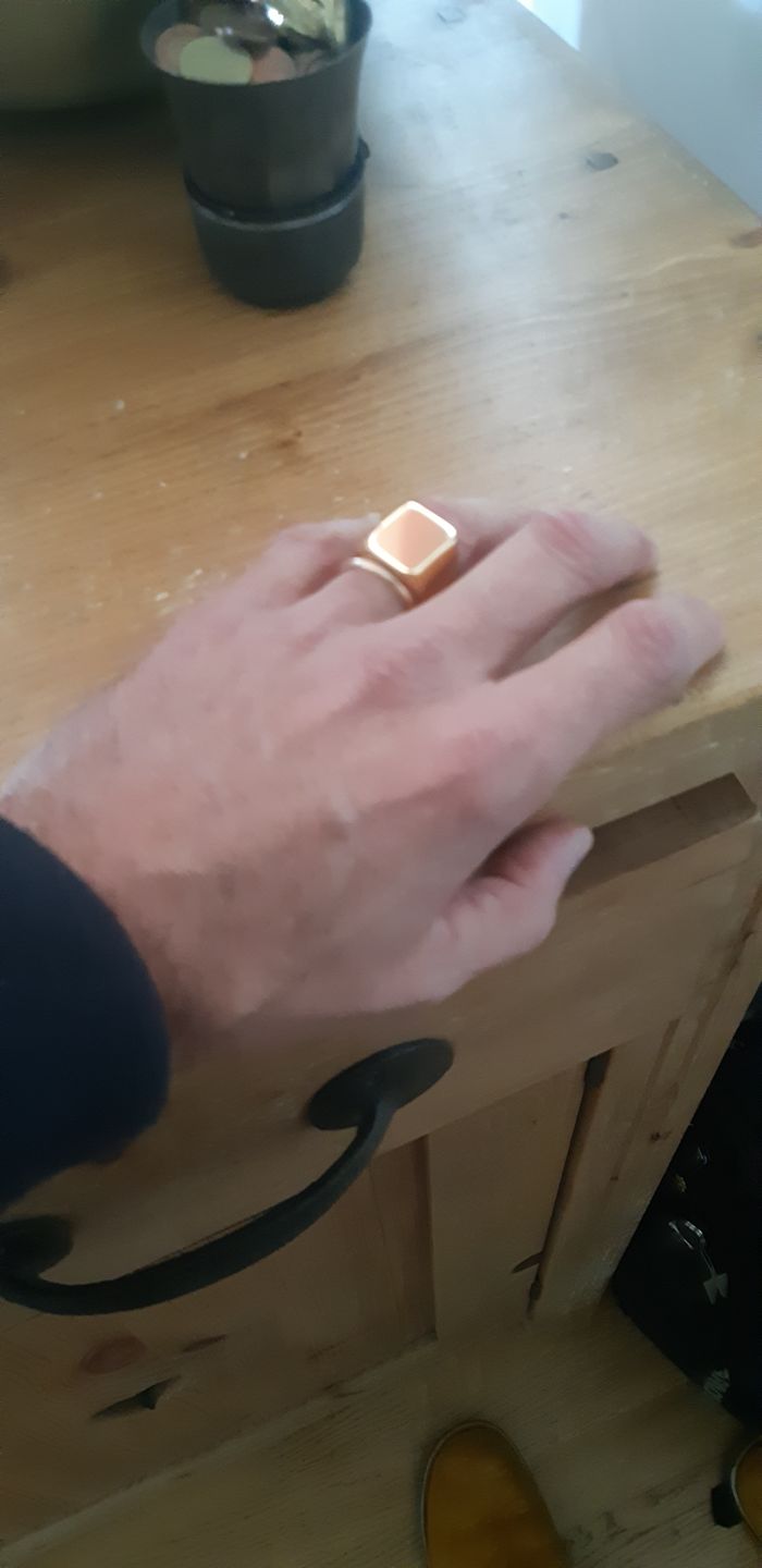 Customer photo review of SQUARE. - GOLD