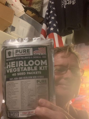 Customer photo review of 16,500 Heirloom Vegetable Seeds 40 Variety Kit with FREE SHIPPING