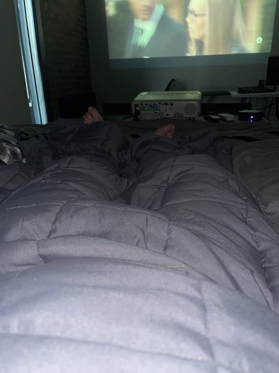 Customer photo review of Health Comfort Weighted Blanket - Grey - 15lbs or 25lbs Queen or 3/4 Size