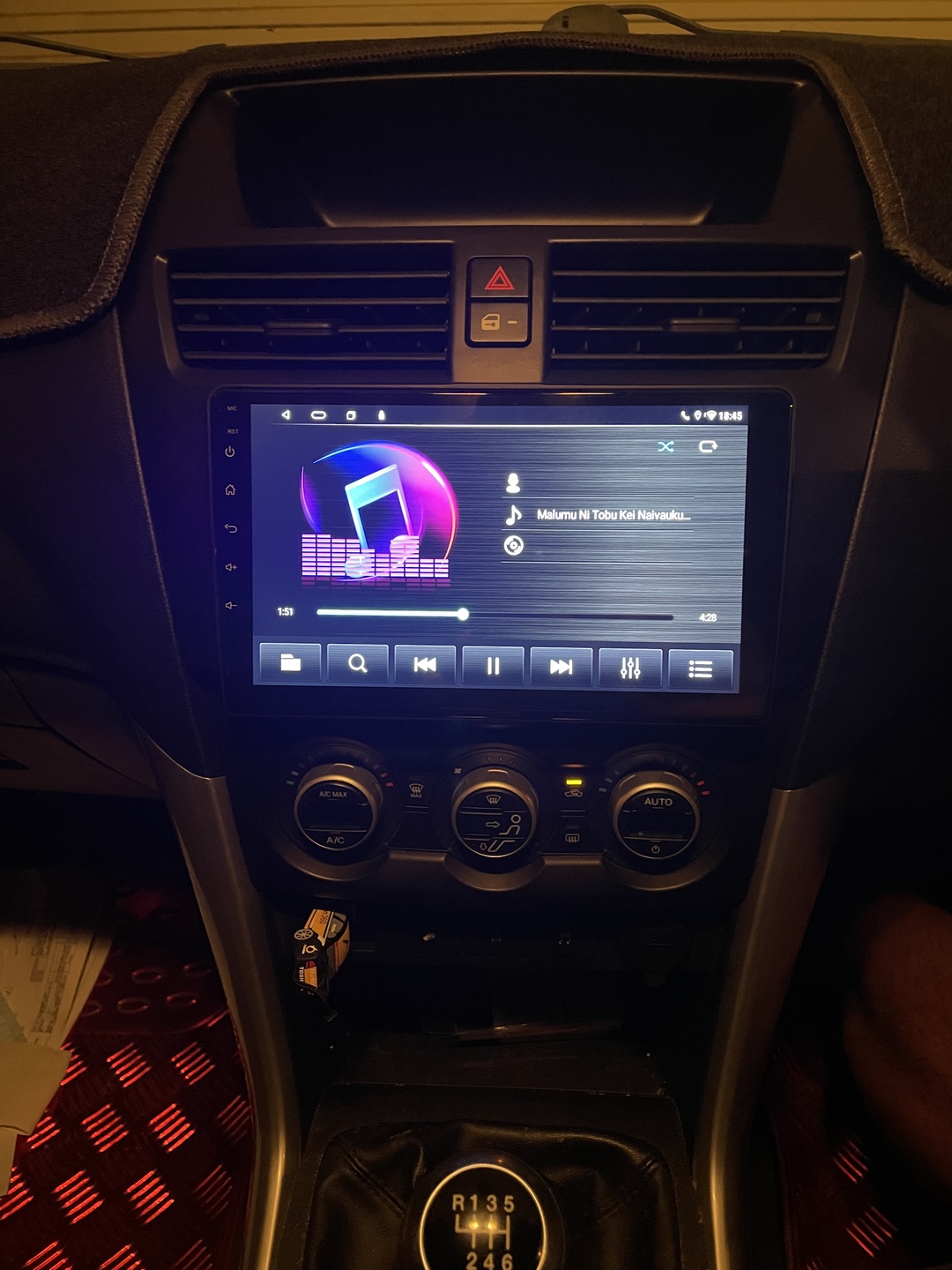 Customer photo from Samu S.