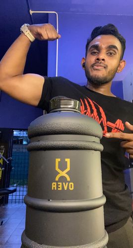 Customer photo review of 1.5L & 2.2L Flip Cap Oversized Water Bottle