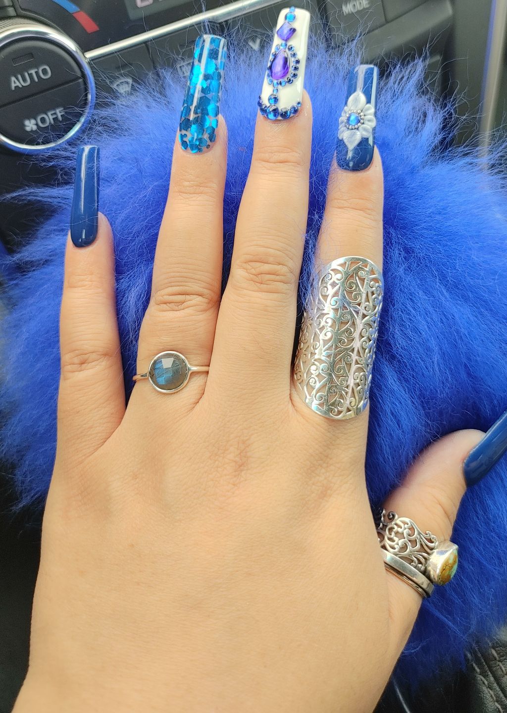 Customer photo review of Sterling Silver Spinner Teardrop Turquoise Ring