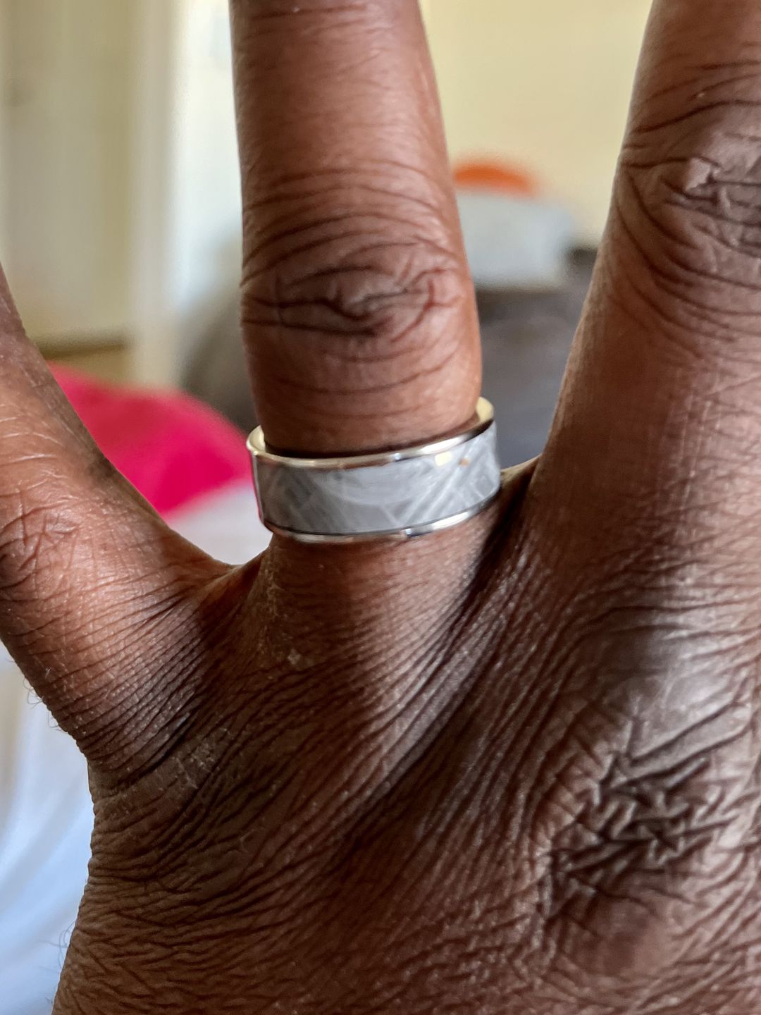 Customer photo review of The Gibeon