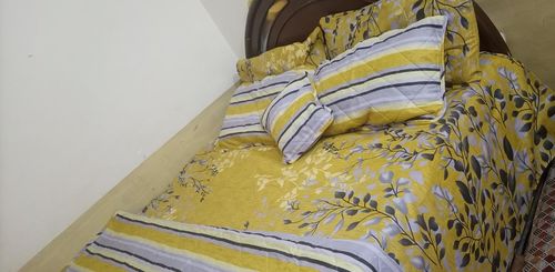 Customer photo review of Turmeric Comforter Set 7 Pcs D-771