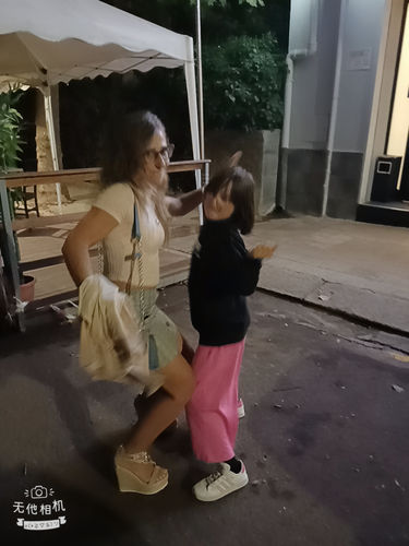 Customer photo review of Bermuda logo Bubble