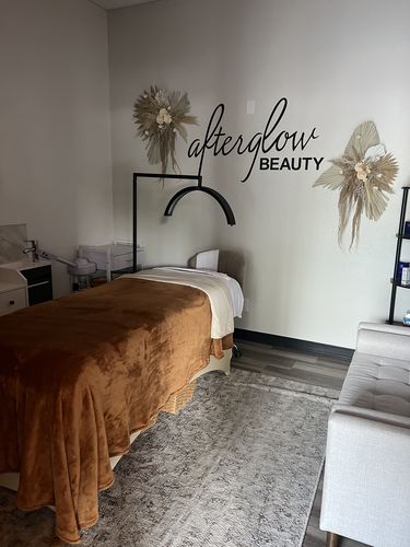 Customer photo review of CosmoGlo Original Light Bundle + Phone Clip