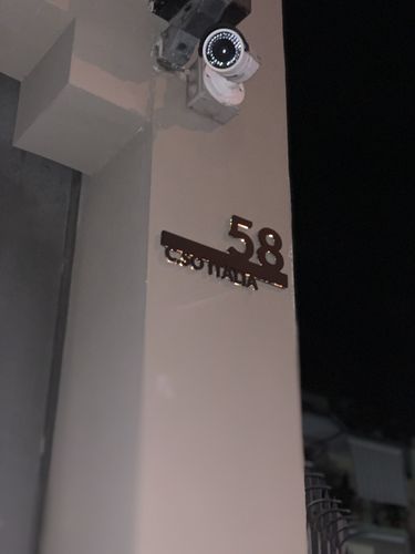 Customer photo review of Numero civico e testo sagomato modello Line 02 Acrilico