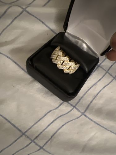 Customer photo review of 3 Carat VVS1 Moissanite Cuban Link Ring