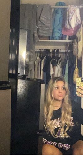 Customer photo review of Full Shine Clip in Extensions 100% Remy Human Hair Balayage Blonde (#18/22/60)