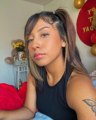 Customer photo review of Bloom Brown Contact Lenses(12 months wear)