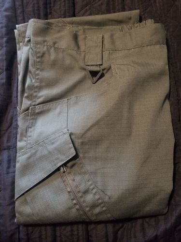 Customer photo review of TO Indestructible Tactical Pants