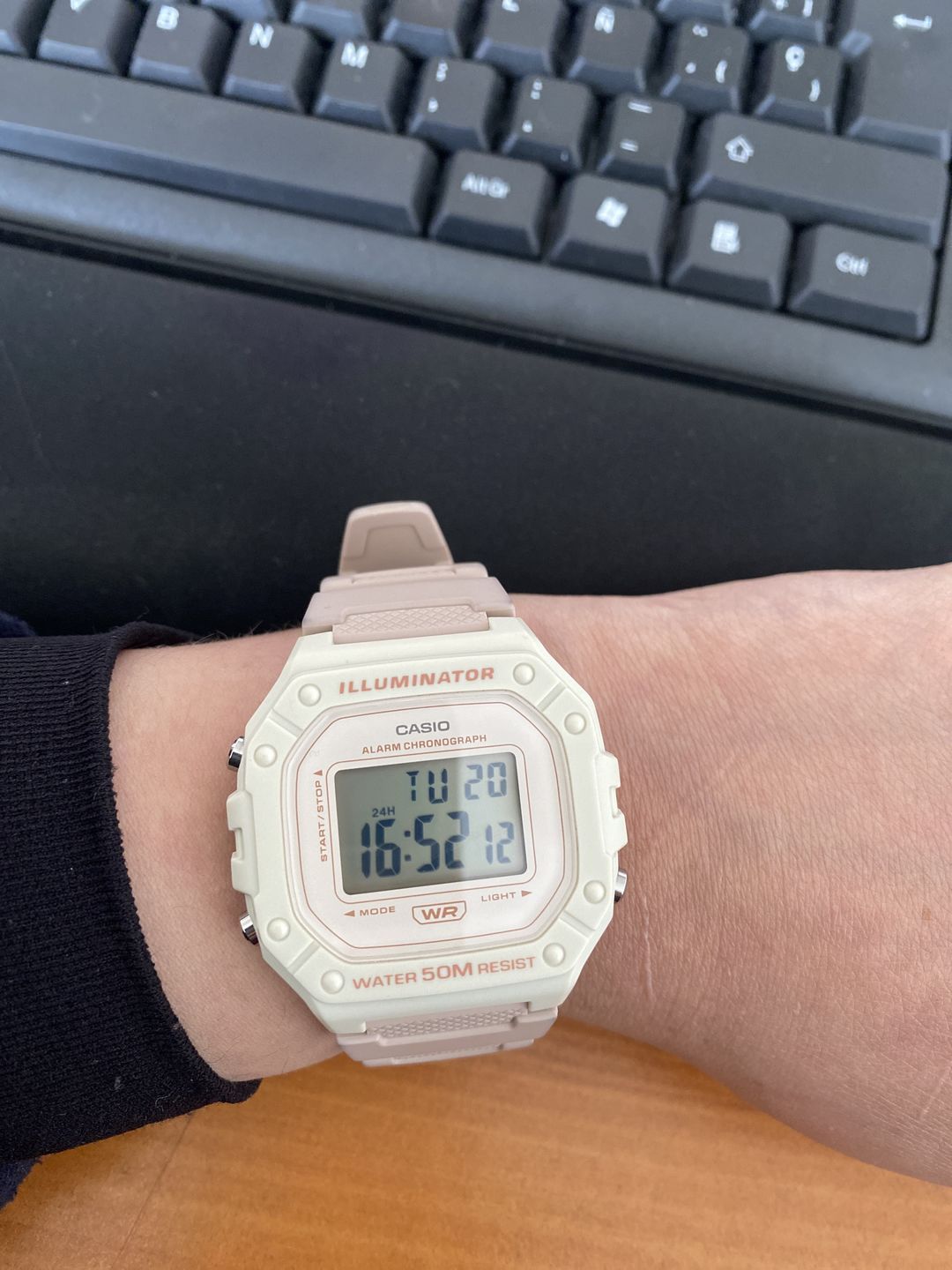 Customer photo review of Reloj Casio Vintage W-218HC-4A2VDF Rosado Suave