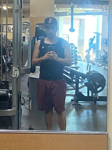 Customer photo review of Men's Zipper Heat Trapping Sweat Vest
